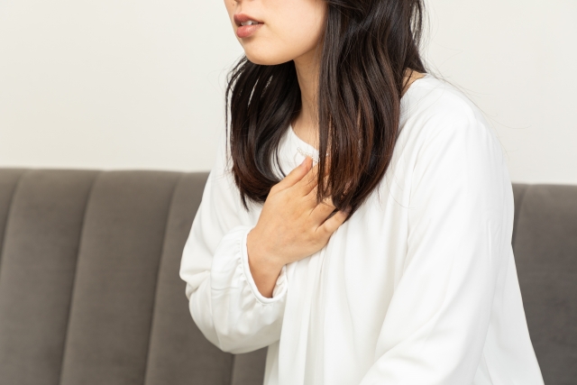 動悸・息切れが続く